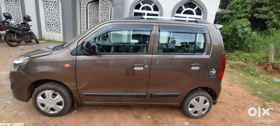 Maruti Suzuki Wagon R Vxi 1.2, 2018, Petrol
