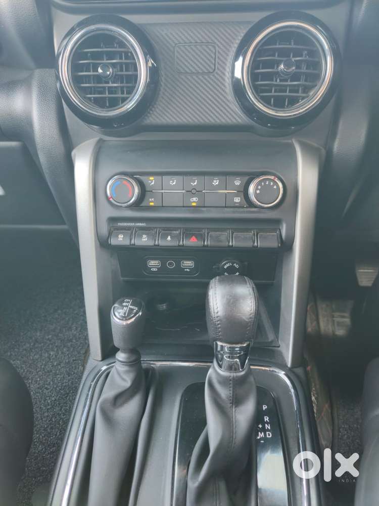 Mahindra Thar Lx 4-str Hard Top At, 2021, Petrol