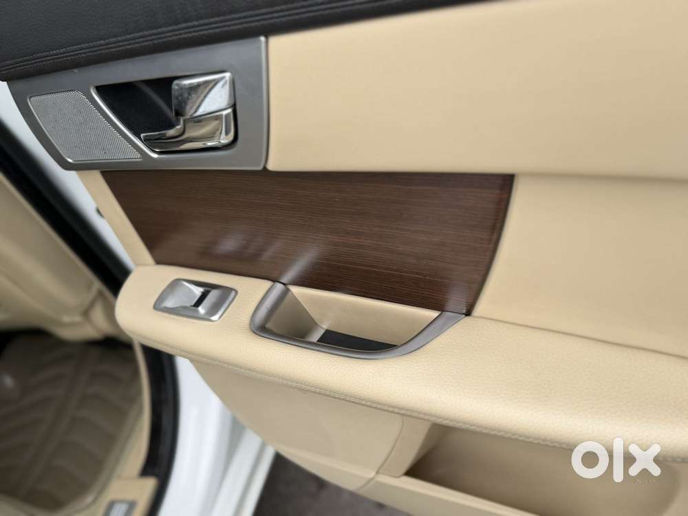 Jaguar Xf 2.3l Diesel Luxury, 2016, Diesel