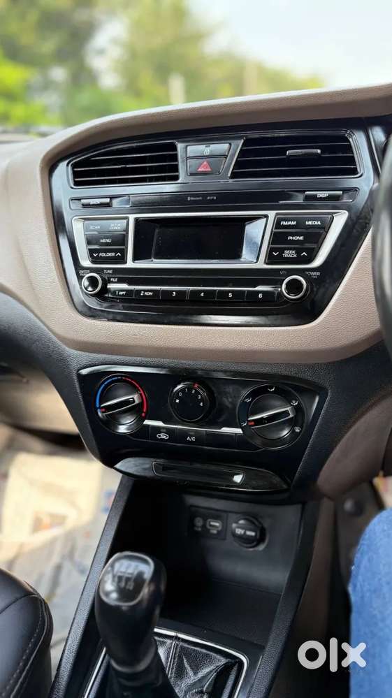 Hyundai Elite I20 [ ] 1.2 Magna, 2015, Petrol