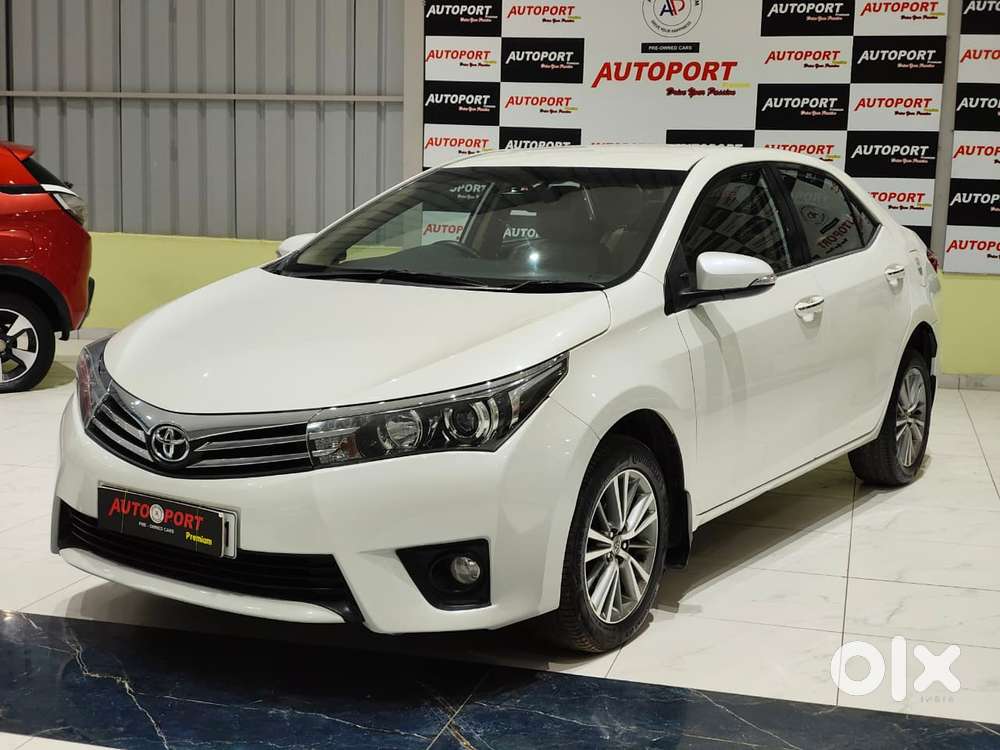 Toyota Corolla Altis VL MT, 2016, Petrol