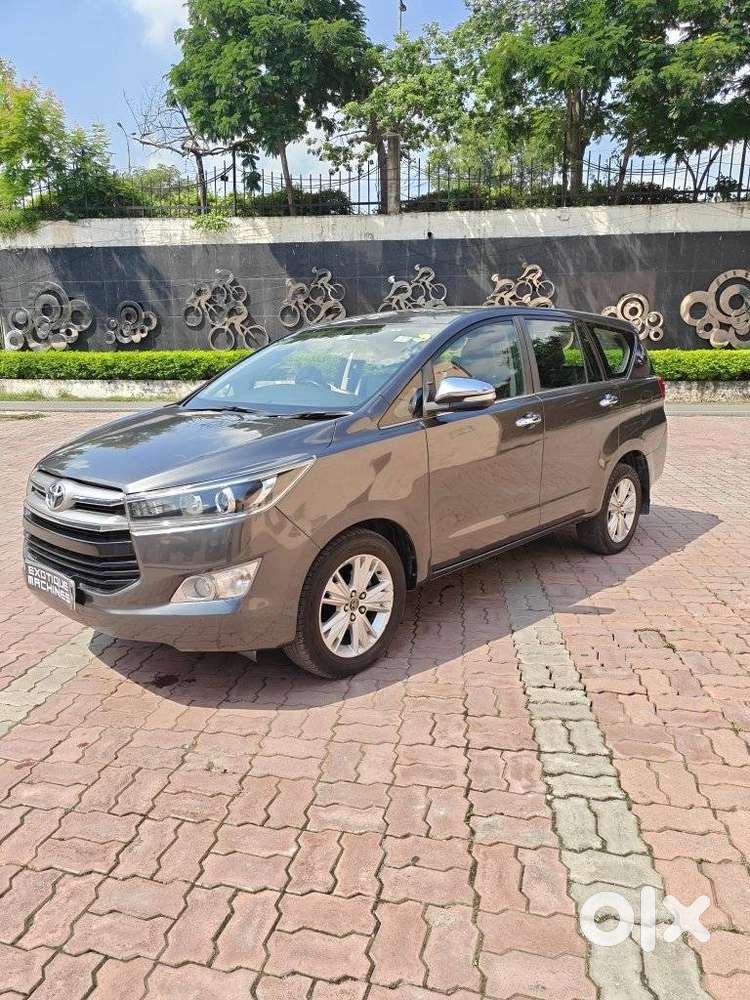 Toyota Innova Crysta 2.4 Z 7 Str, 2016, Diesel