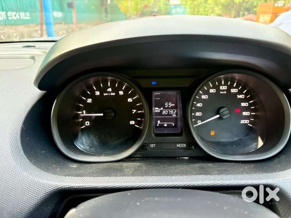 Tata Tiago 1.2 Revotron Xt, 2016, Petrol