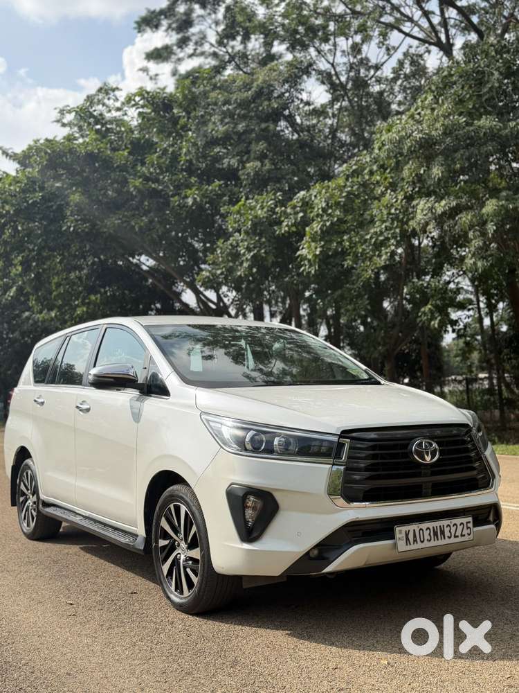 Toyota Innova Crysta [2020-ongoing] 2.4 Zx At 7 Str, 2022, Diesel