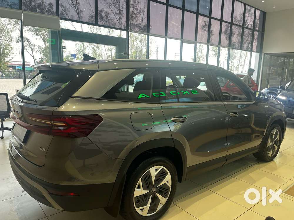 Skoda Kodiaq 2.0 L&k Tsi Dsg, 2025, Petrol