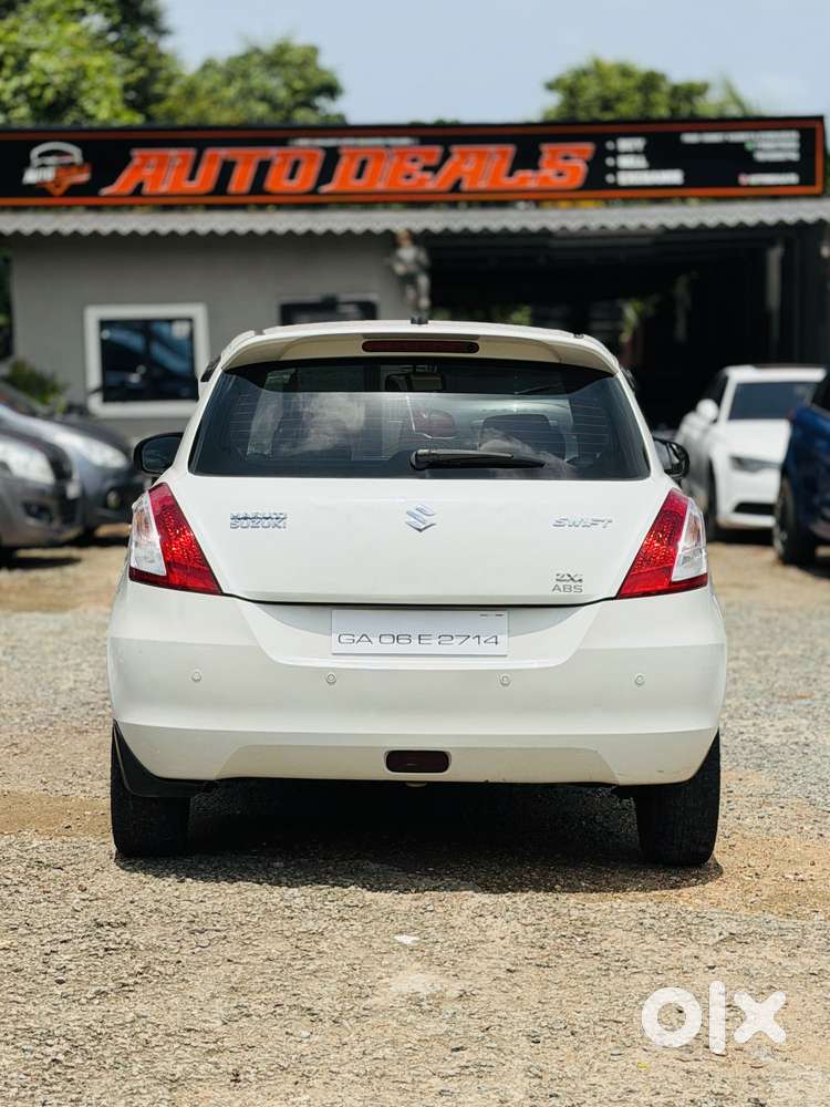 Maruti Suzuki Swift 1.2 Zxi Abs, 2015, Petrol