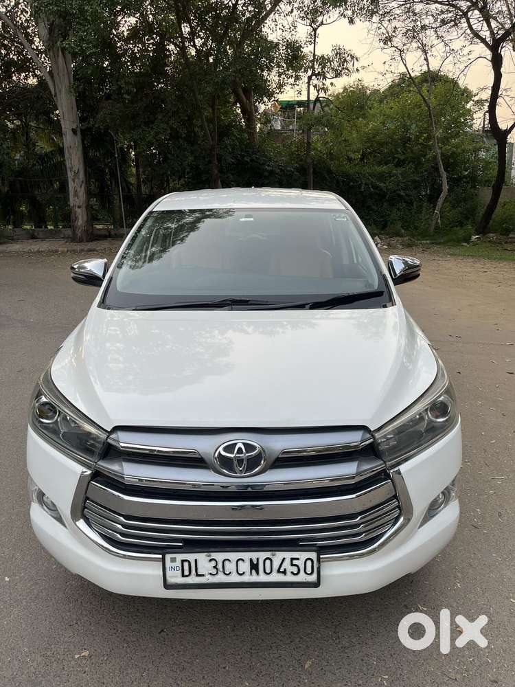 Toyota Innova Crysta 2.4 V, 2017, Diesel
