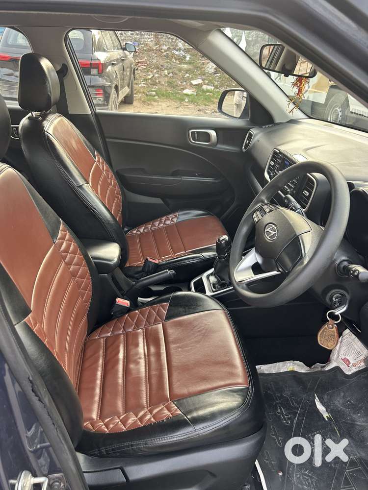 Hyundai Venue S 1.2 Petrol, 2021, Petrol