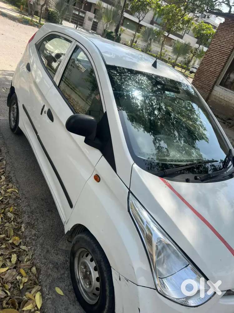 Hyundai Eon Magna Plus