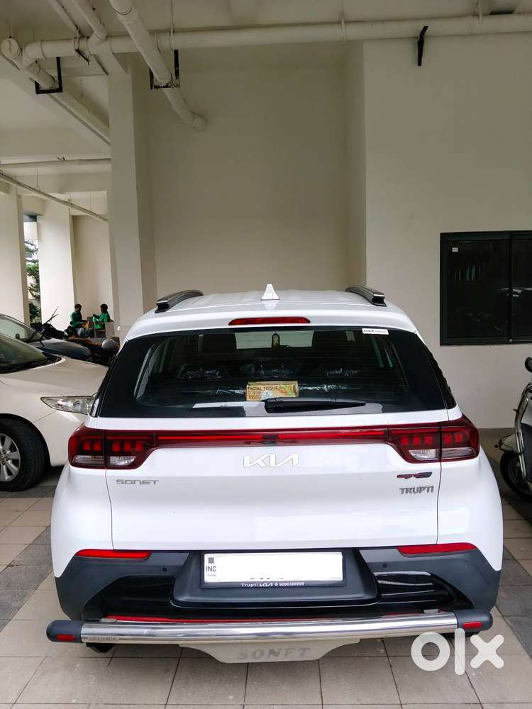 2024 Kia Sonet Gtx+ 1.5 Diesel At White | 1st Owner | Bh | 30,055 Km