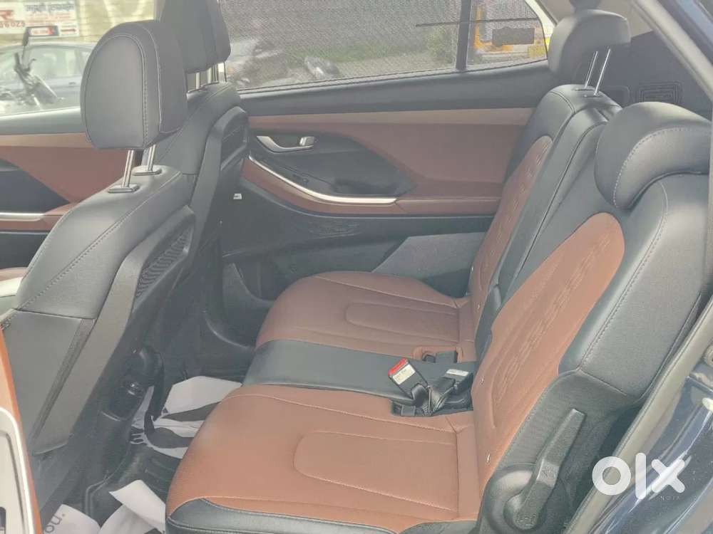 Hyundai Alcazar Signature (o) 6 Str 1.5 Petrol Dct, 2024, Petrol