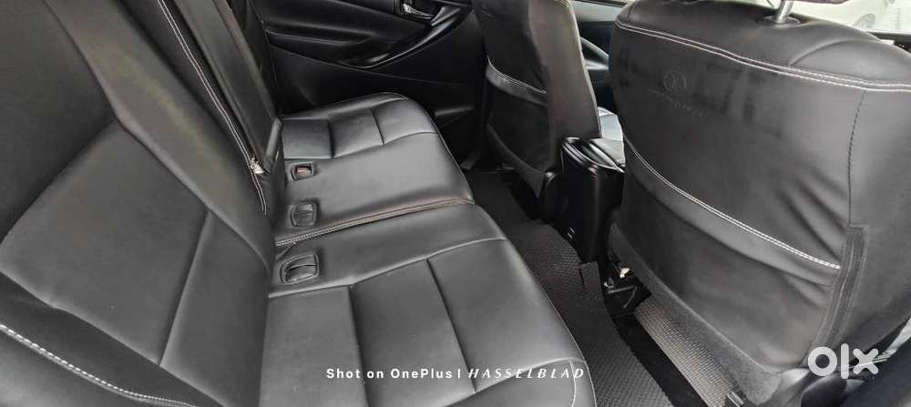 Toyota Innova Crysta 2.4 G Mt 8s, 2024, Diesel