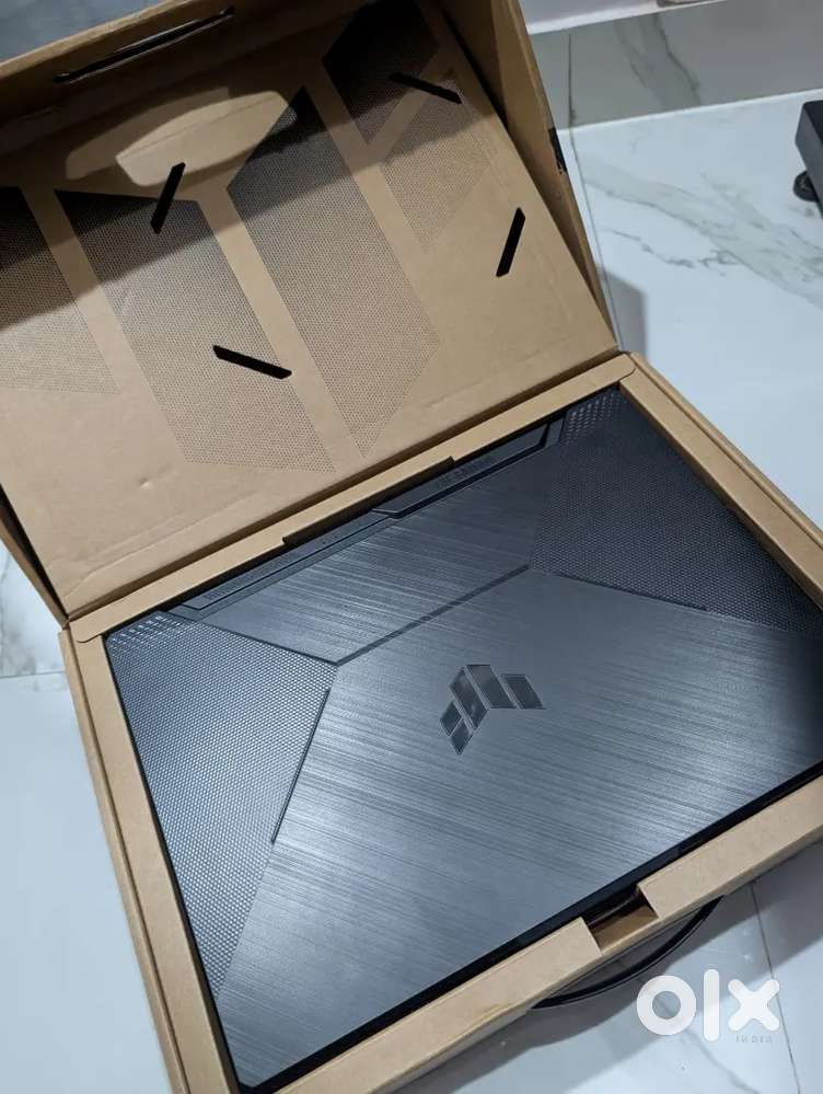 ASUS TUF Gaming A15  Ryzen 7  RTX 3050  16GB  144Hz  Like New
