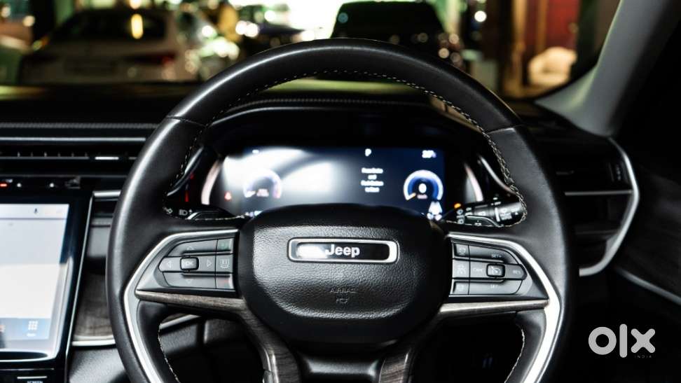 Jeep Grand Cherokee Limited (o) 4x4 At, 2024, Petrol