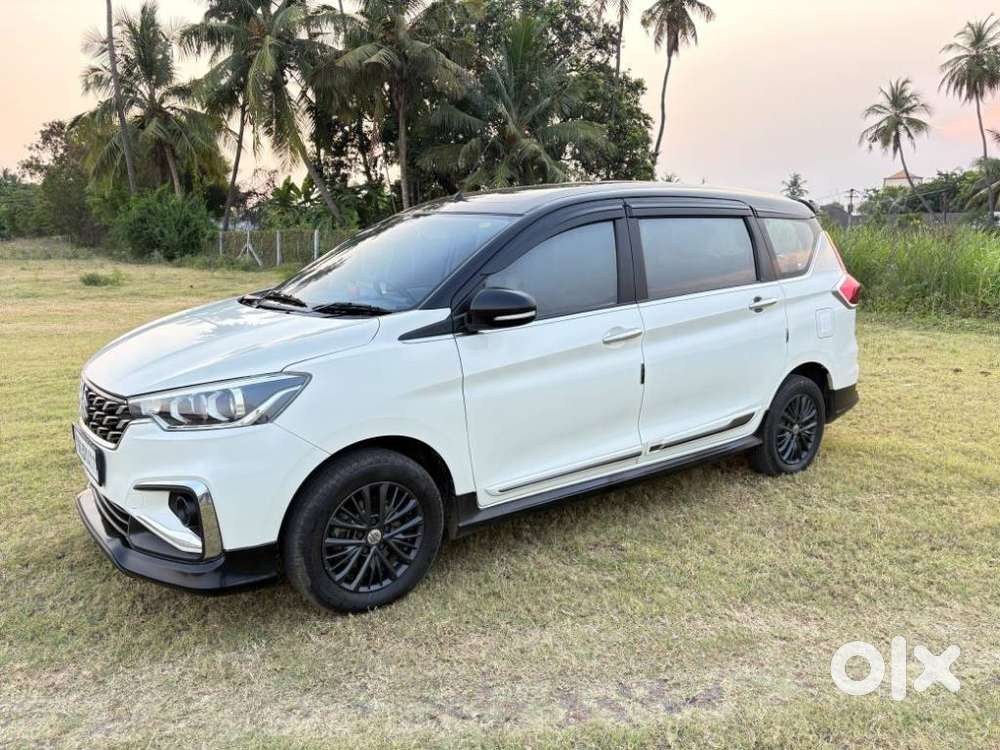 Maruti Suzuki Ertiga Vxi (o) Cng, 2022, Petrol
