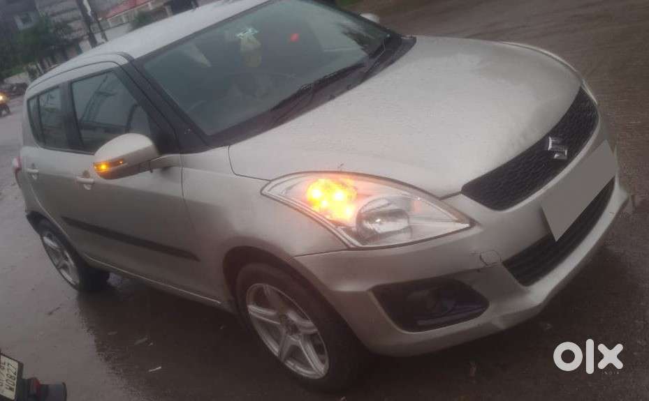 Maruti Suzuki Swift Vxi, 2015, Petrol