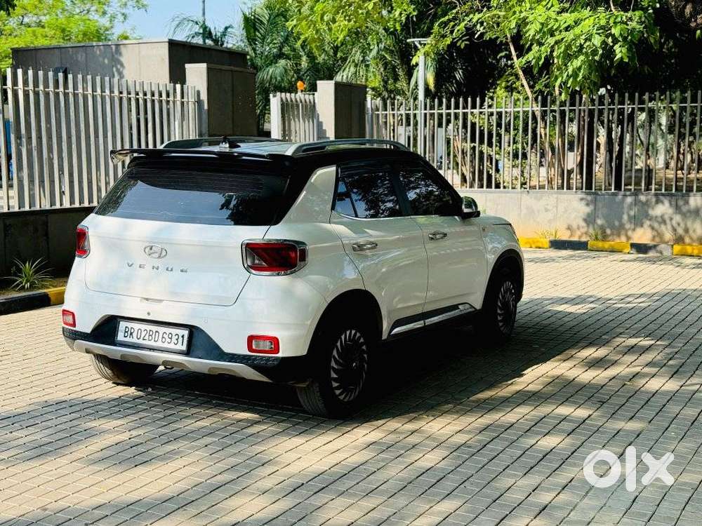 Hyundai Venue S Mt 1.2 Kappa, 2022, Cng & Hybrids
