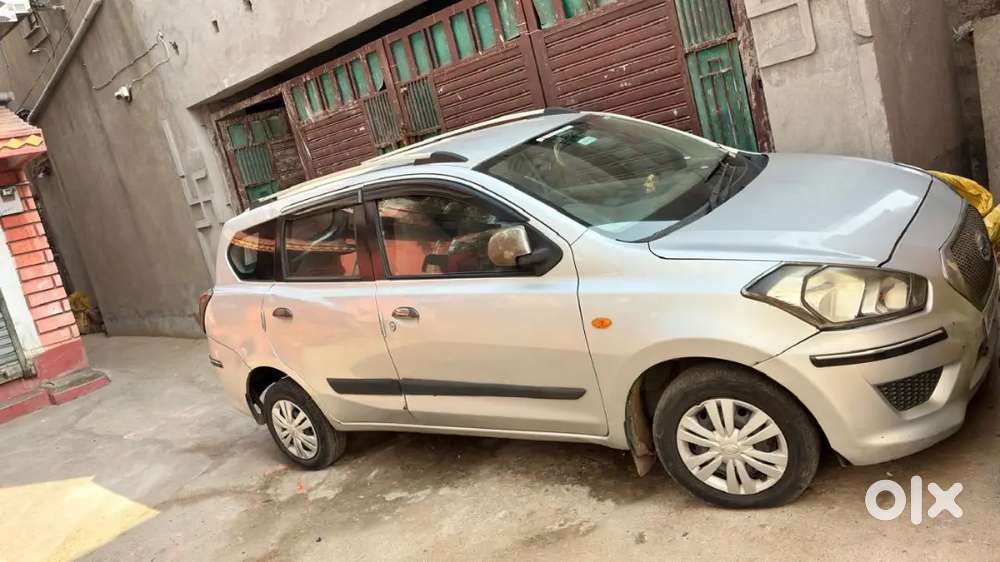 Datsun Go+ (t)o 2016 Petrol 82500 Km Driven Well Maintained Top Model