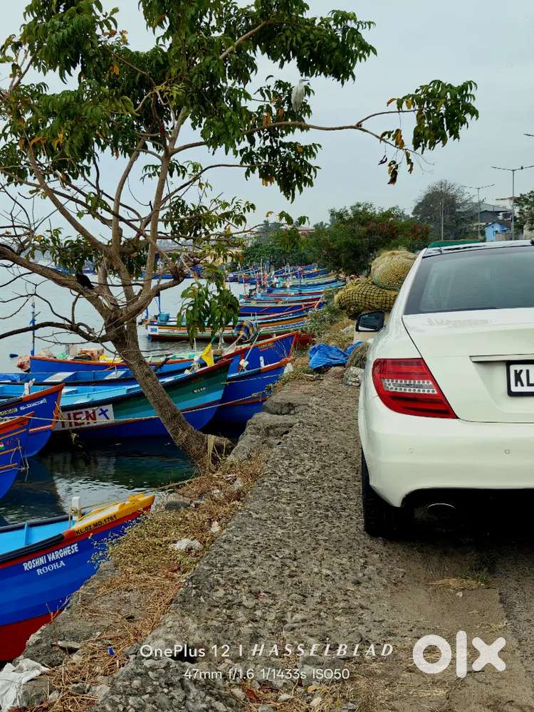 Benz C Class C200 - Original Kerala - 2011 - Petrol Automatic - Rwd