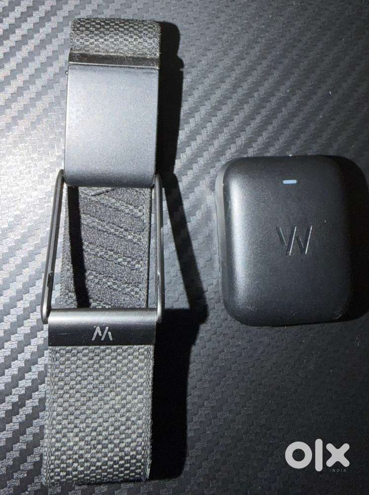 Whoop 5.0 Fitness Wearable - Peak