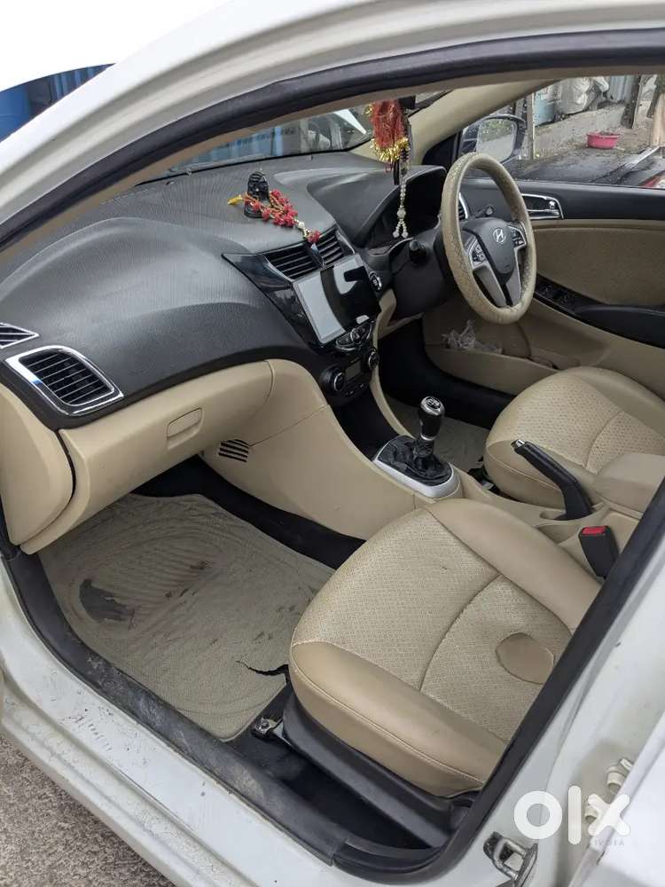 Hyundai Verna 2012 Manual Diesel 89000 Km