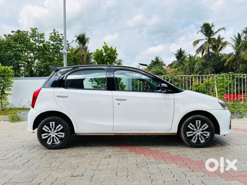 Toyota Liva Diesel 2013