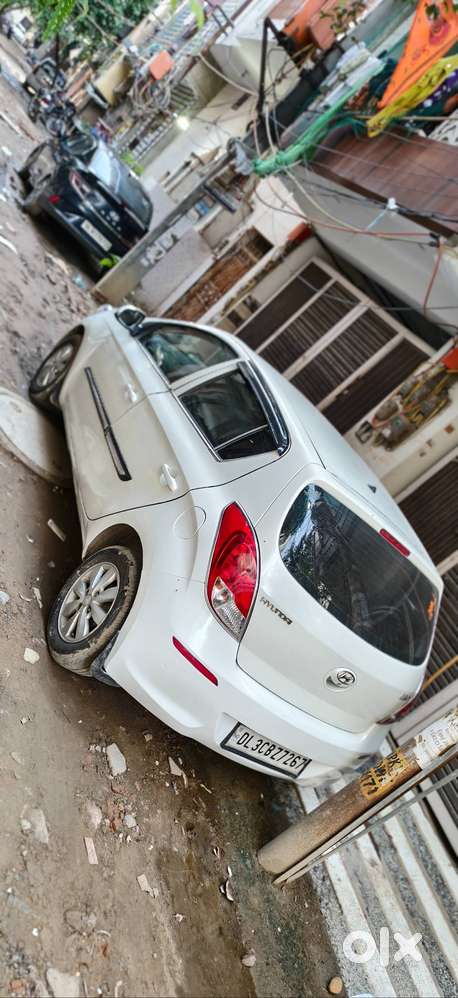 I20 Sports Top Modal