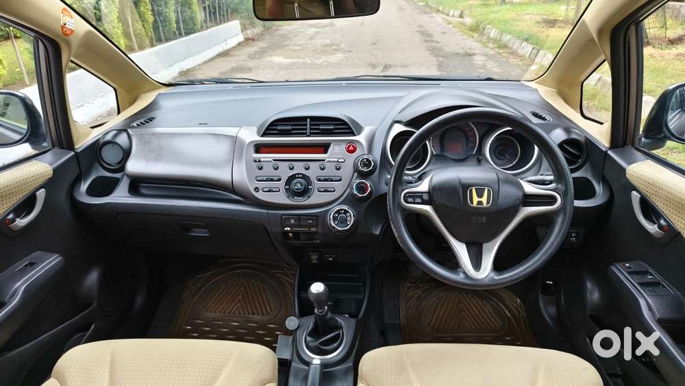 Honda Jazz 1.2 V I Vtec Privilege, 2012, Petrol