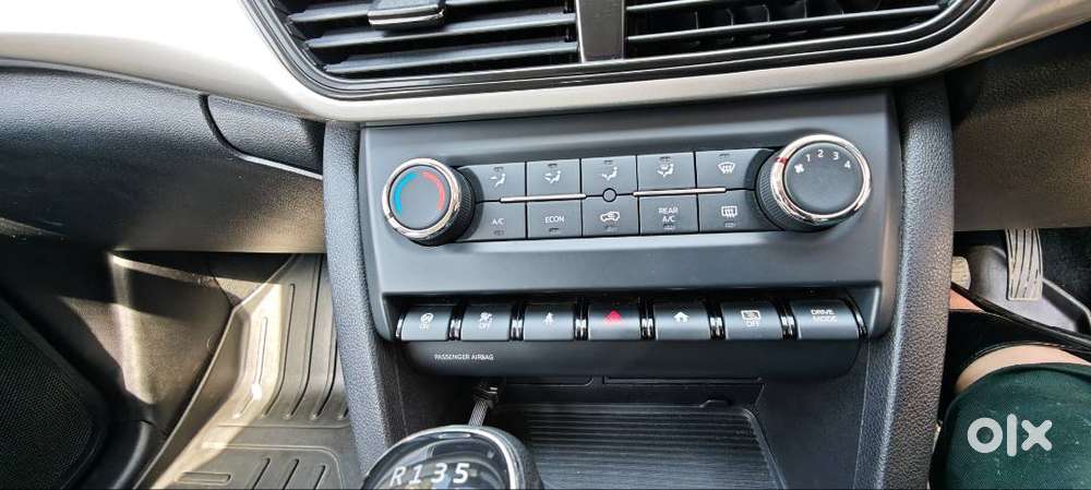 Mahindra Xuv700 2023 Year Car