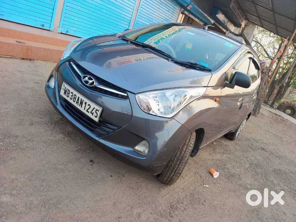 Hyundai Eon 2017 Petrol 23700 Km Driven