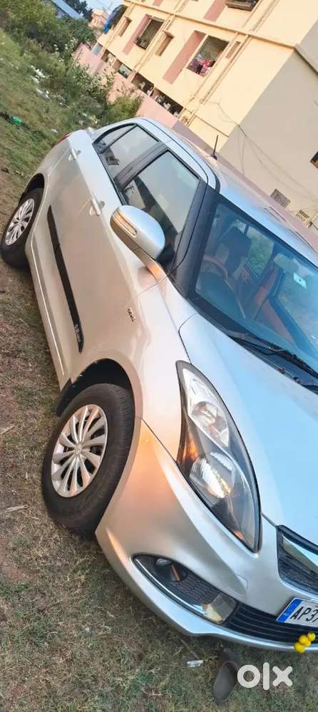 Maruti Suzuki Swift Dzire 2015 Diesel 128000 Km Driven
