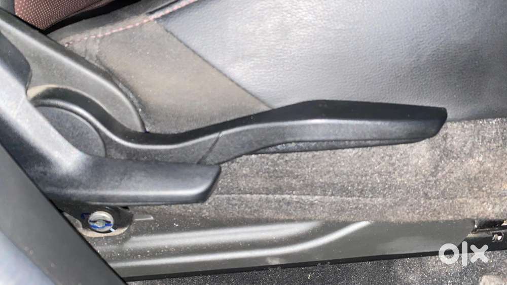 Maruti Suzuki Grand Vitara 1.5 Alpha Smart Hybrid Allgrip, 2025, Pet..
