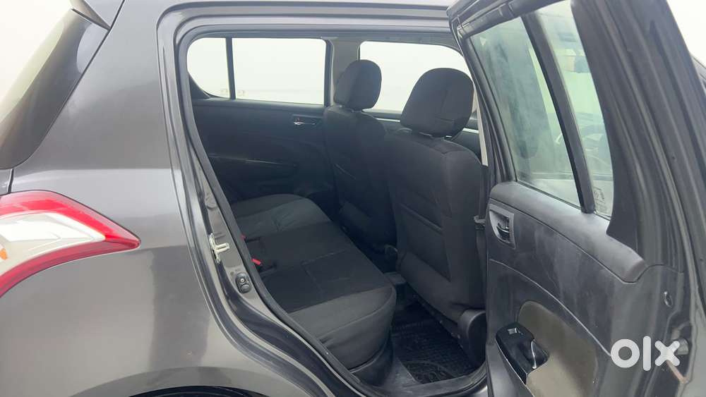 Maruti Suzuki Swift Vvt Vxi, 2016, Petrol