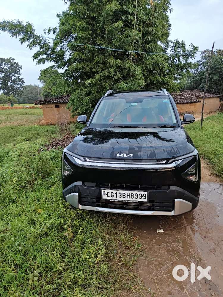 Kia Carens Clavis 2025 Petrol Manual
