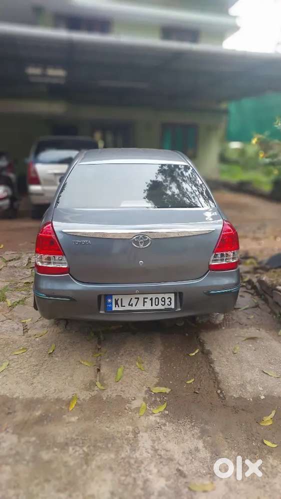 Toyota Etios Company Service 2015  2016 February Registration