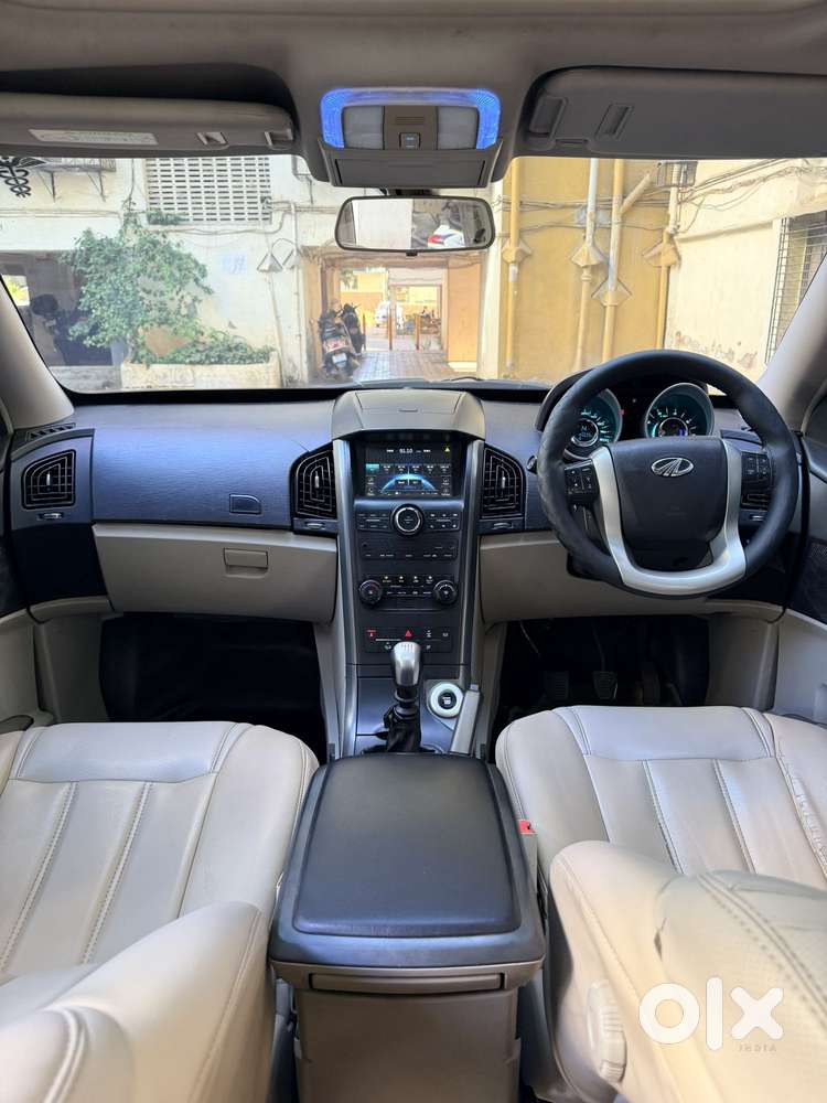 Mahindra Xuv500 W9 2wd, 2018, Diesel