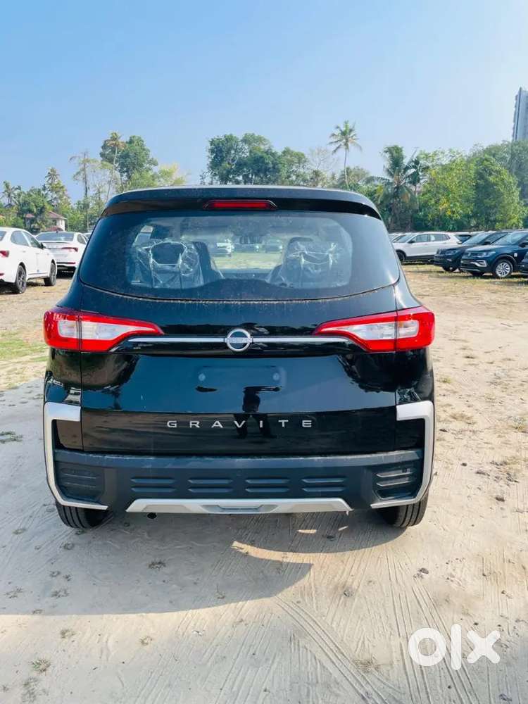 Nissan Gravite 2026 Ready Stock Available