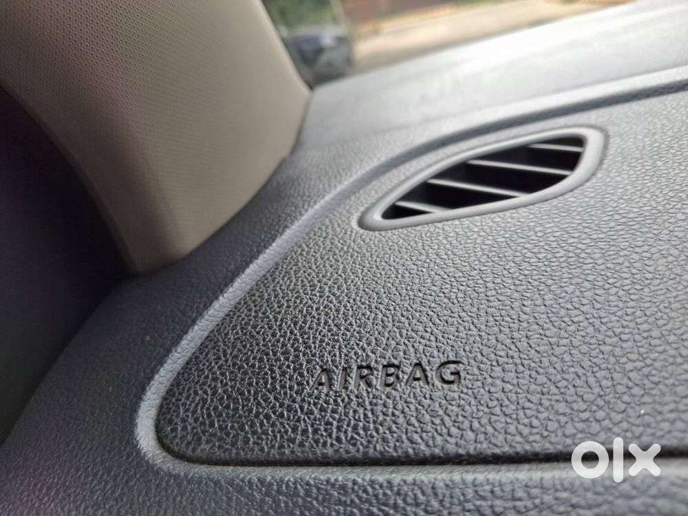 Volkswagen Vento 1.5 Highline Connect Edition, 2012, Petrol
