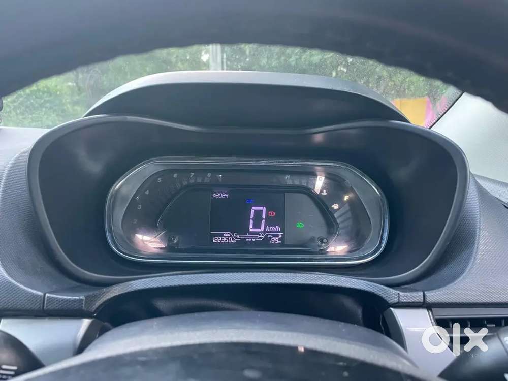 Tata Nexon 2021 Diesel 122350 Km Driven Well Maintained