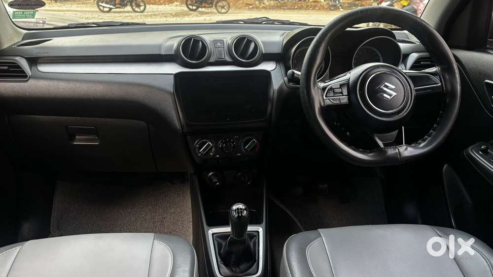 Maruti Suzuki Swift Vvt Vxi, 2021, Petrol