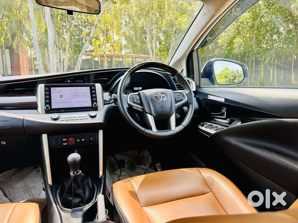 Toyota Innova Crysta 2.4 V, 2024, Diesel