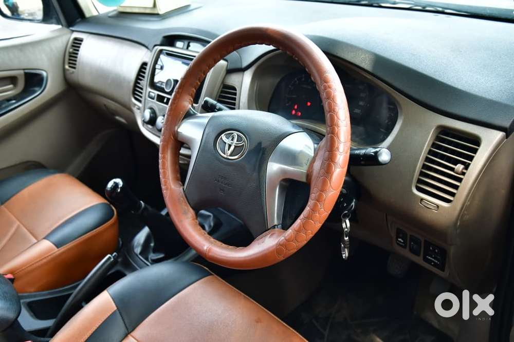 Toyota Innova 2.5 G (diesel) 7 Seater, 2015, Diesel