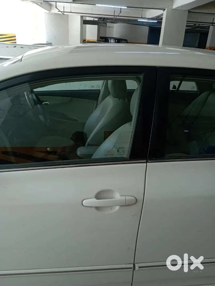 Toyota Corolla Altis 2011 Variant 1.8 J