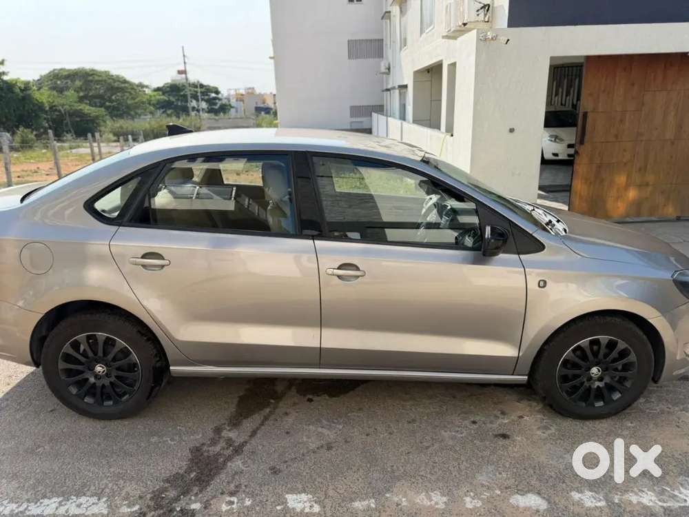 Skoda Rapid 2015 1st Owner Dsg Black Package