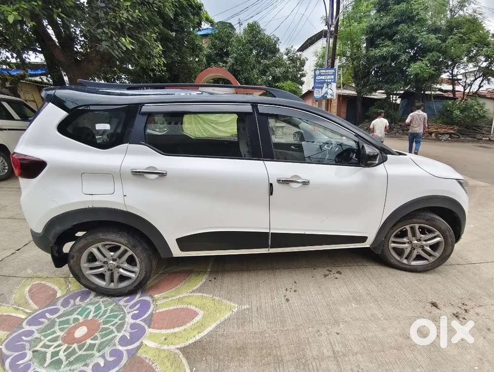 Renault Triber 2023 Petrol