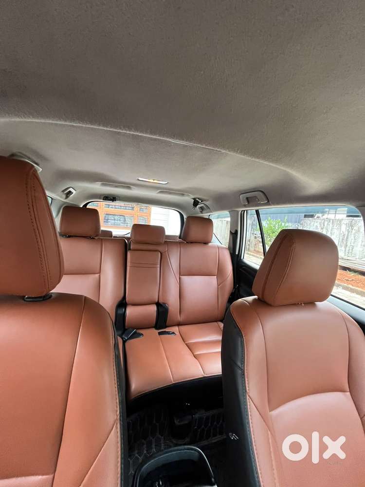 Toyota Innova Crysta Diesel 2019