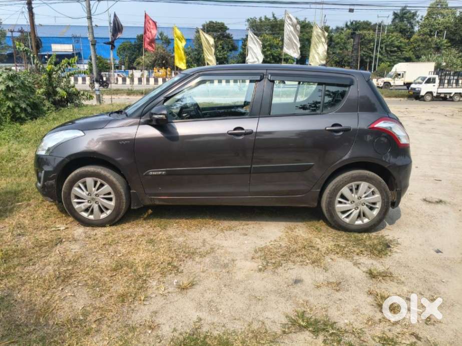 Maruti Suzuki Swift Zxi Bsiv, 2017, Petrol