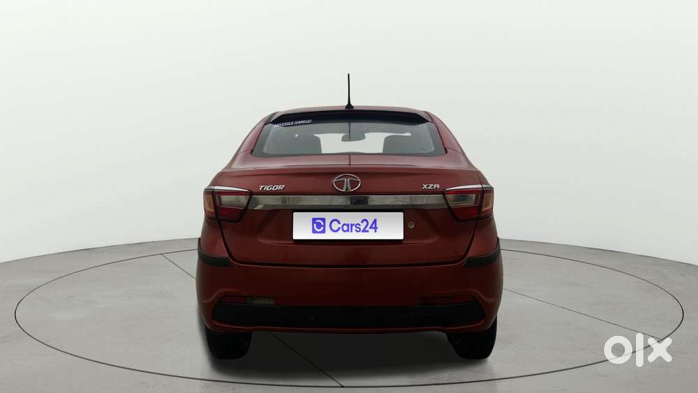 Tata Tigor Xza, 2018, Petrol