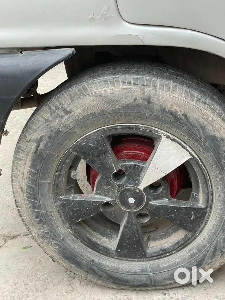 Maruti Suzuki 800 2005 Petrol Well Maintained