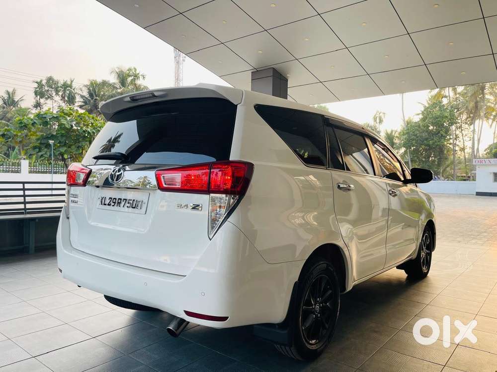 Toyota Innova Crysta [2020-ongoing] 2.4 Vx 7 Str, 2020, Diesel